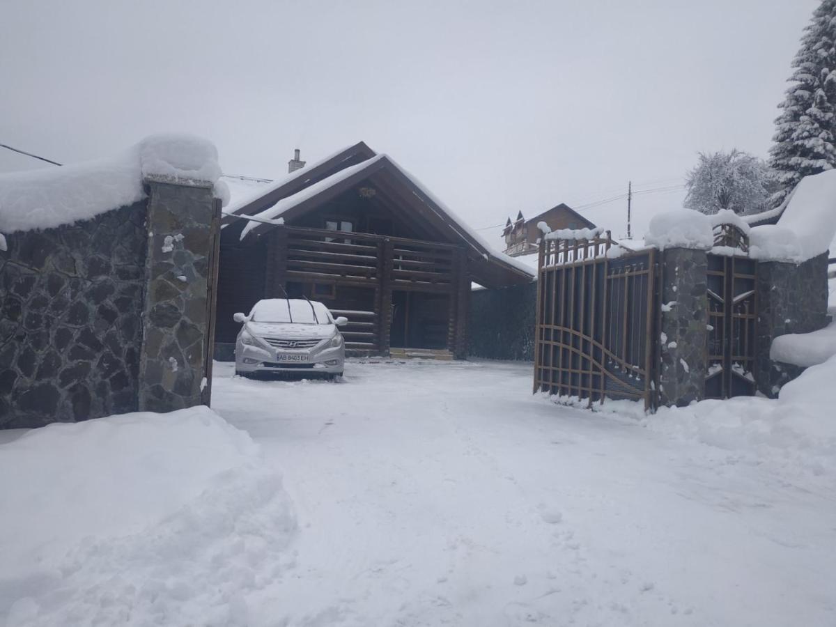 Садиба Mishel Yablunytsia Buitenkant foto
